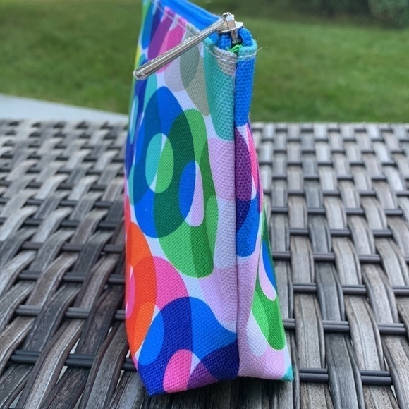 Nwot kapitza x CLINIQUE Multi Circle Print Cosmetic Bag - Picture 9 of 14